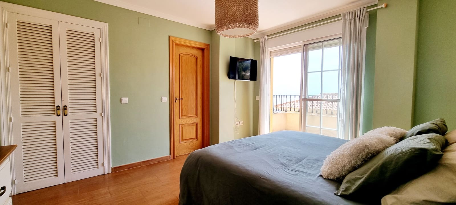 5 soveværelse Villa til salg i Gualchos med swimmingpool garage - € 355.000 (Ref: 8960548)