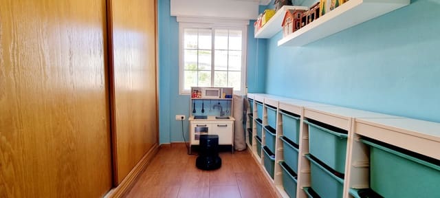 5 bedroom Villa for sale in Gualchos with pool garage - € 355,000 (Ref: 8960548)