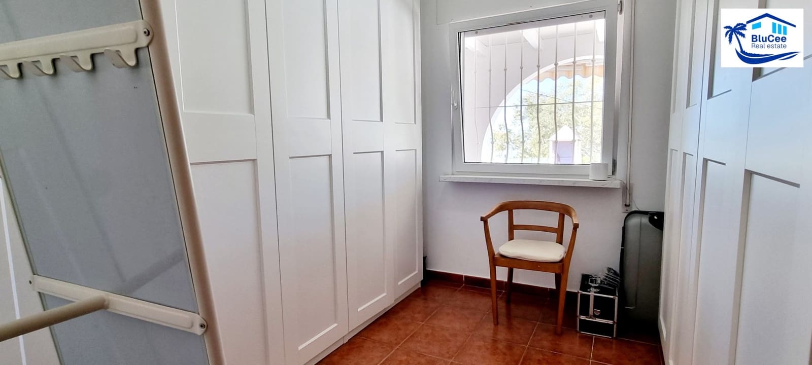 3 soveværelse Villa til salg i Venta Baja med swimmingpool garage - € 397.500 (Ref: 9000136)