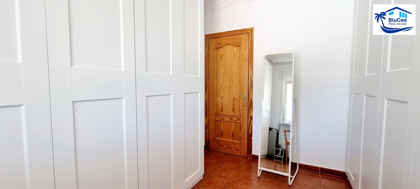 3 soveværelse Villa til salg i Venta Baja med swimmingpool garage - € 397.500 (Ref: 9000136)