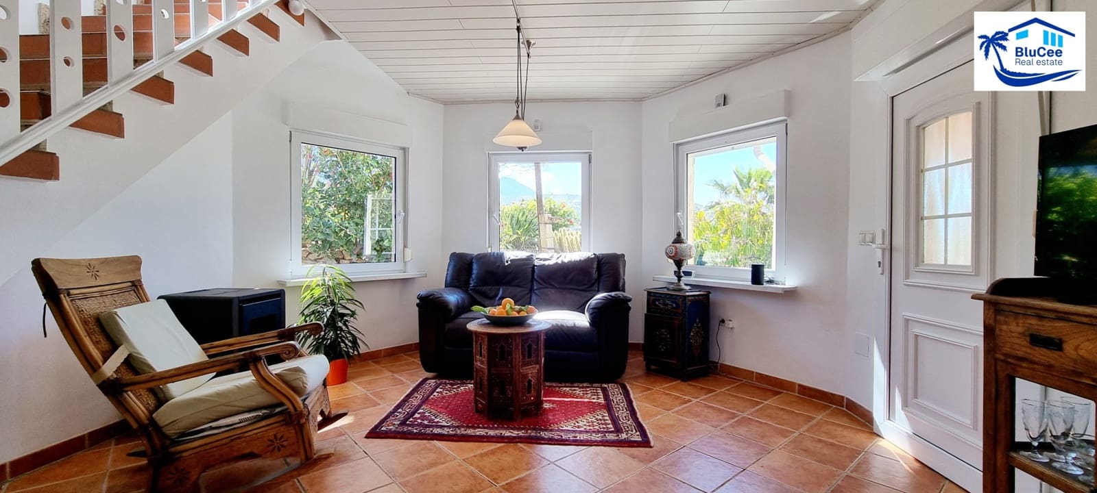 3 soveværelse Villa til salg i Venta Baja med swimmingpool garage - € 397.500 (Ref: 9000136)