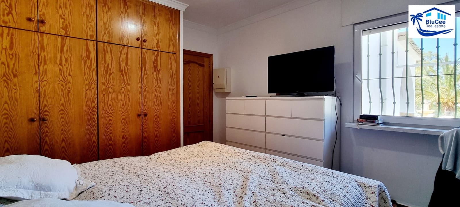 3 soveværelse Villa til salg i Venta Baja med swimmingpool garage - € 397.500 (Ref: 9000136)