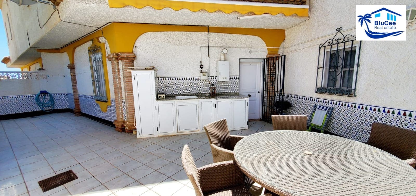 3 sypialnia Dom na sprzedaż w Caleta de Velez z basenem - 485 000 € (Ref: 9006110)