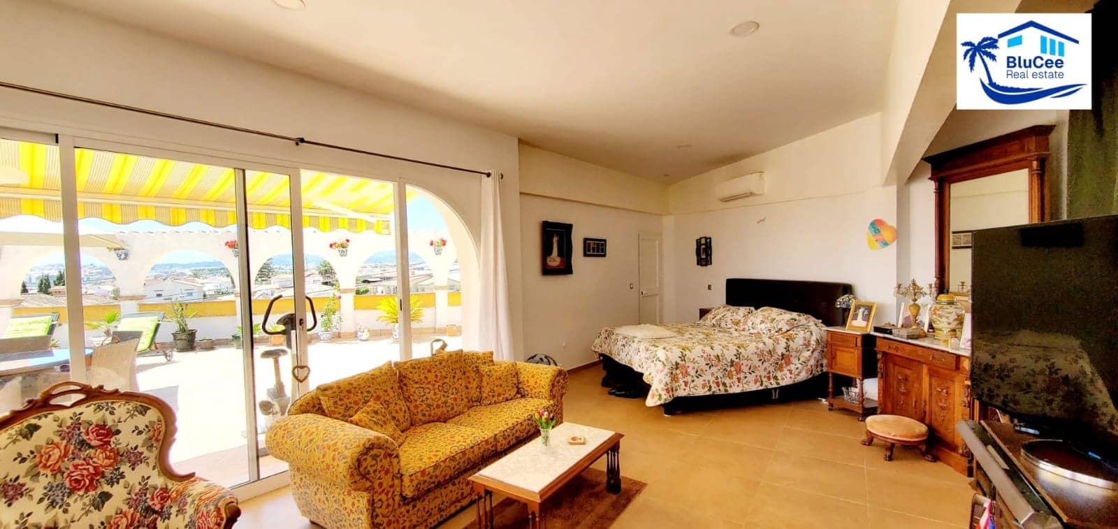 3 sypialnia Dom na sprzedaż w Caleta de Velez z basenem - 485 000 € (Ref: 9006110)