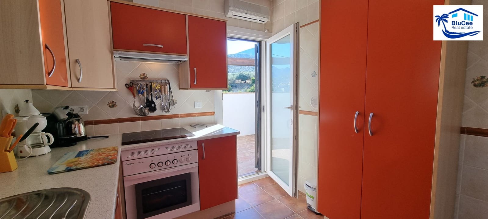 4 soverom Villa til salgs i Alcaucin med svømmebasseng - € 345 000 (Ref: 9019255)