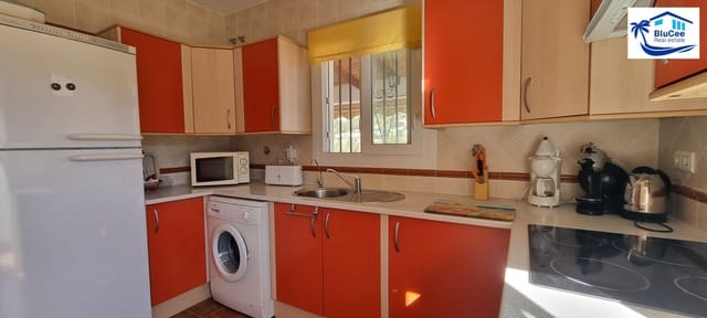 4 sypialnia Willa na sprzedaż w Alcaucín z basenem - 345 000 € (Ref: 9019255)