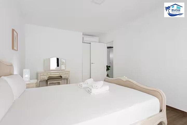 2 Zimmer Apartment zu vermieten in Malaga Stadt - 1.600 € (Ref: 9030695)