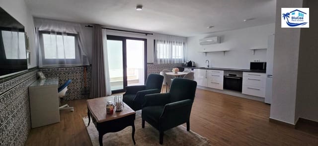 Studio til leje i El Palo, Málaga by - € 950 (Ref: 9030717)