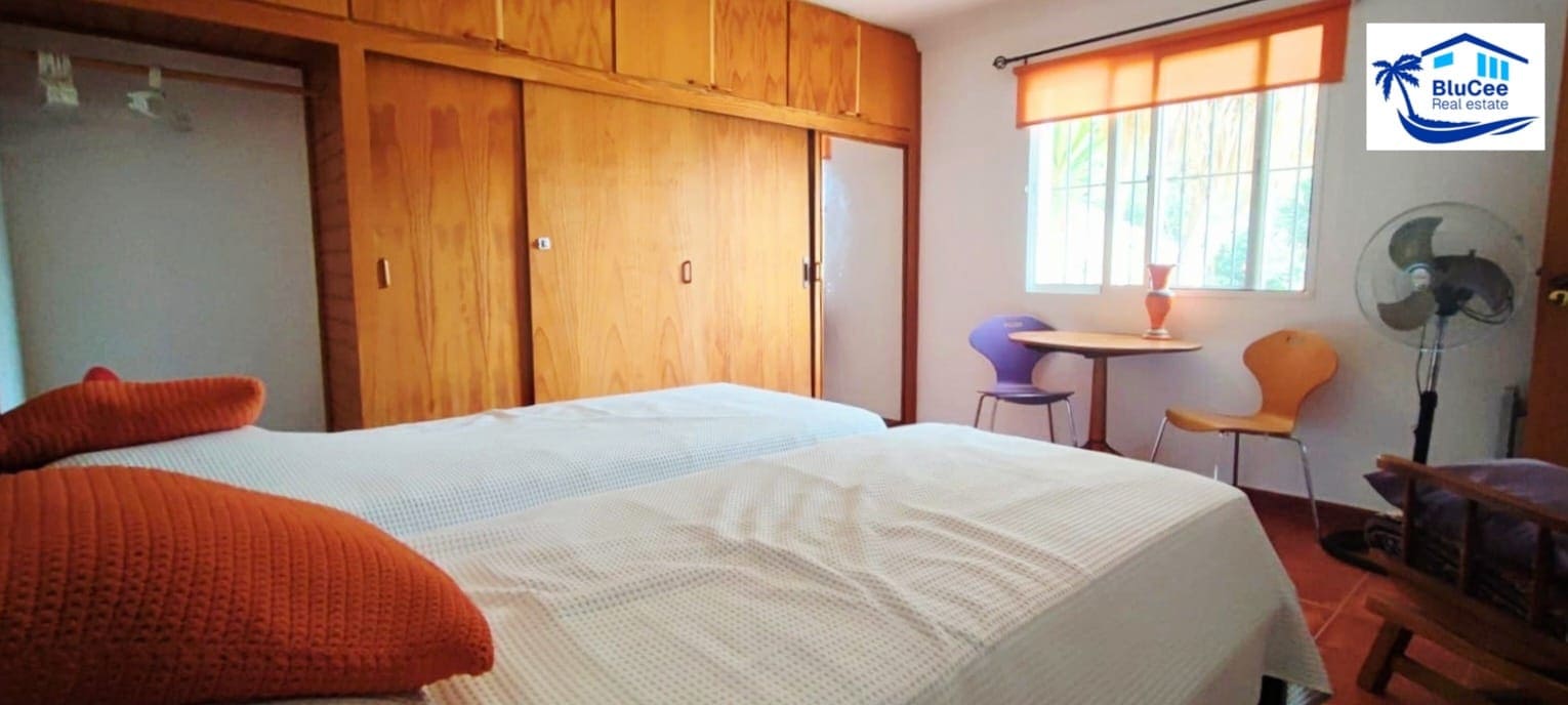 3 soveværelse Villa til salg i Almayate med swimmingpool - € 415.000 (Ref: 9066845)