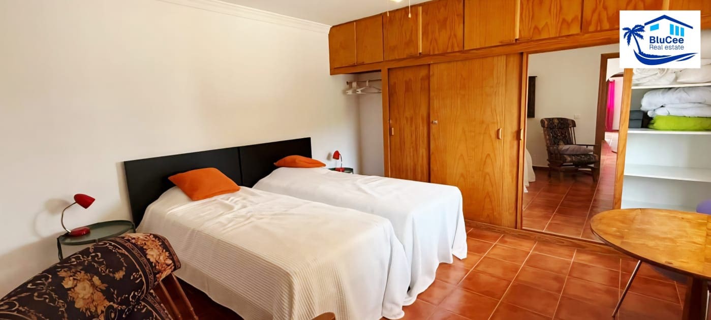 3 soveværelse Villa til salg i Almayate med swimmingpool - € 415.000 (Ref: 9066845)