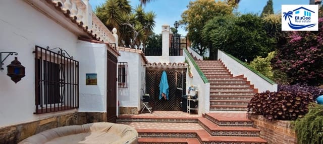 3 sovrum Villa till salu i Almayate, Vélez-Málaga med pool - 415 000 € (Ref: 9066845)