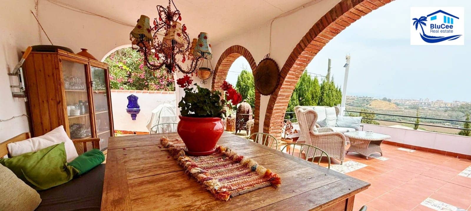 3 soveværelse Villa til salg i Almayate med swimmingpool - € 415.000 (Ref: 9066845)