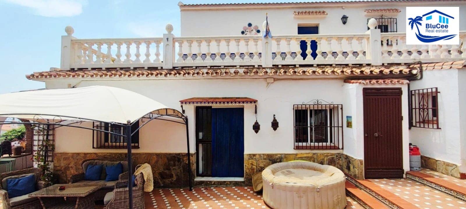 3 soveværelse Villa til salg i Almayate med swimmingpool - € 415.000 (Ref: 9066845)