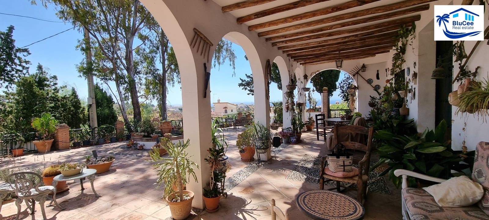 4 sypialnia Finka/Dom wiejski na sprzedaż w Rincon de la Victoria z basenem garażem - 850 000 € (Ref: 9126182)