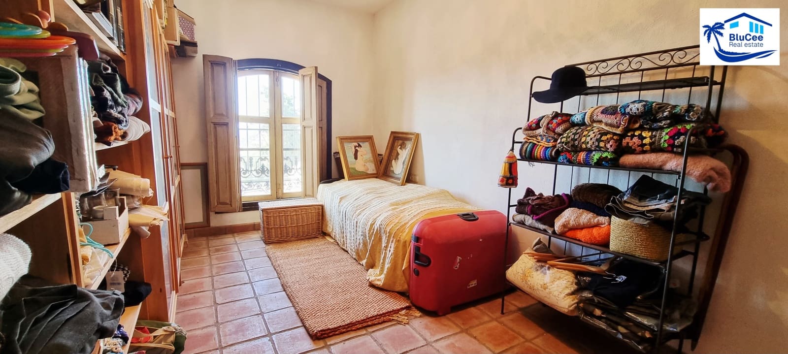 4 sypialnia Finka/Dom wiejski na sprzedaż w Rincon de la Victoria z basenem garażem - 850 000 € (Ref: 9126182)