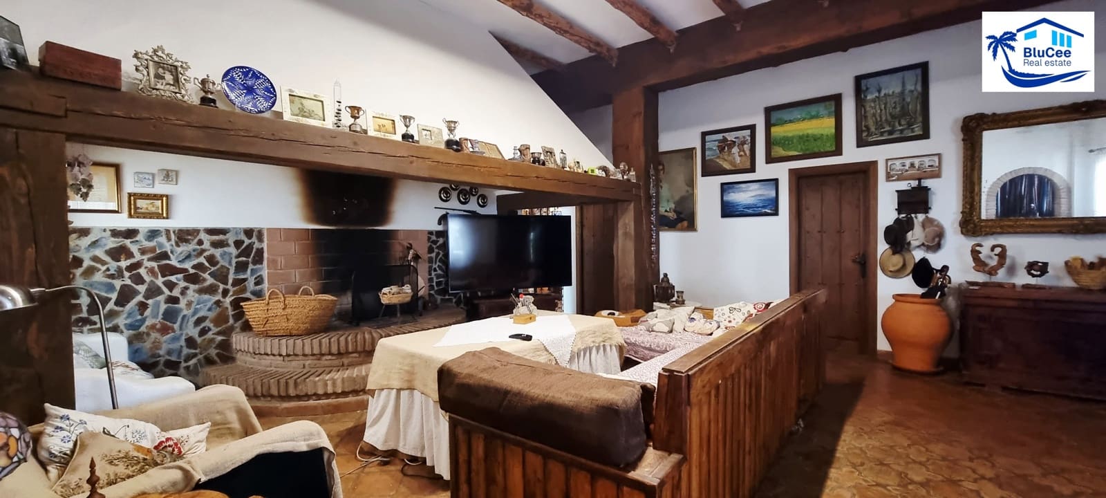 4 sypialnia Finka/Dom wiejski na sprzedaż w Rincon de la Victoria z basenem garażem - 850 000 € (Ref: 9126182)