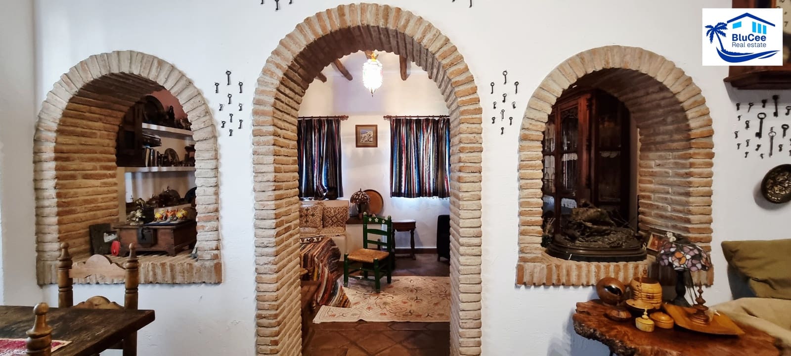 4 sypialnia Finka/Dom wiejski na sprzedaż w Rincon de la Victoria z basenem garażem - 850 000 € (Ref: 9126182)