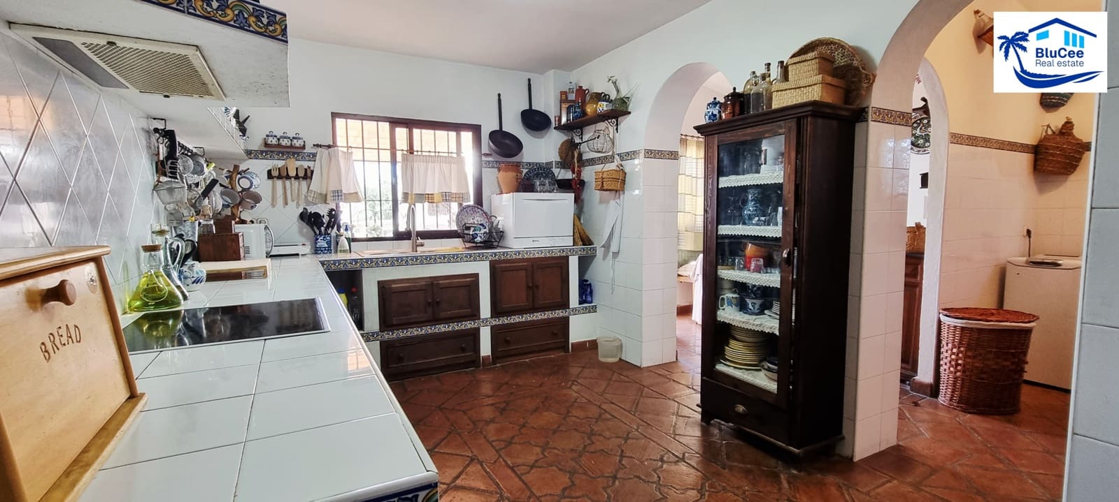 4 sypialnia Finka/Dom wiejski na sprzedaż w Rincon de la Victoria z basenem garażem - 850 000 € (Ref: 9126182)