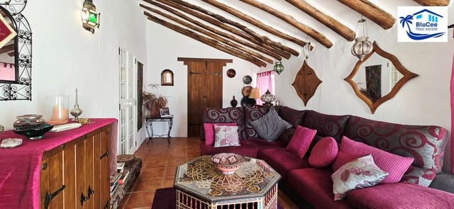 3 camera da letto Finca/Casa di Campagna in vendita in Mondron, Periana - 145.000 € (Rif: 9153363)