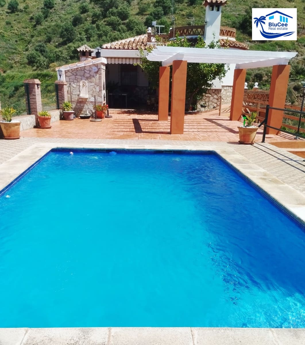 2 sypialnia Finka/Dom wiejski na sprzedaż w Torrox z basenem - 450 000 € (Ref: 9191369)