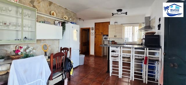 2 sypialnia Finka/Dom wiejski na sprzedaż w Torrox z basenem - 450 000 € (Ref: 9191369)