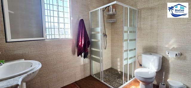 2 sypialnia Finka/Dom wiejski na sprzedaż w Torrox z basenem - 450 000 € (Ref: 9191369)