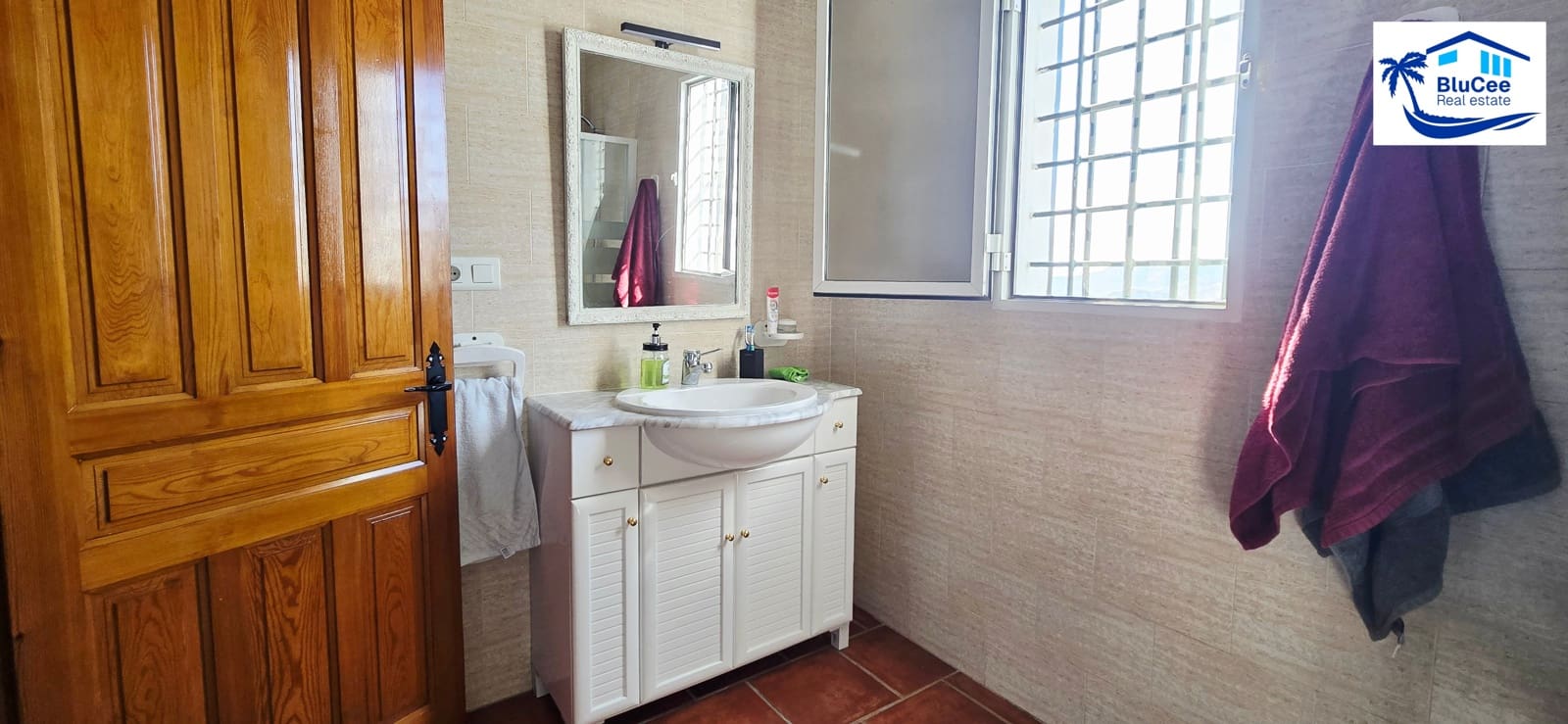 2 sypialnia Finka/Dom wiejski na sprzedaż w Torrox z basenem - 450 000 € (Ref: 9191369)