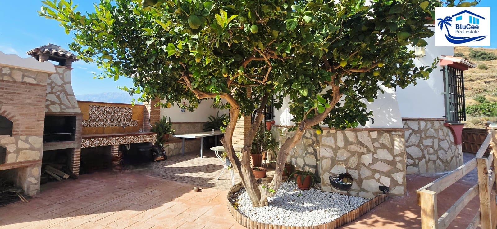 2 sypialnia Finka/Dom wiejski na sprzedaż w Torrox z basenem - 450 000 € (Ref: 9191369)