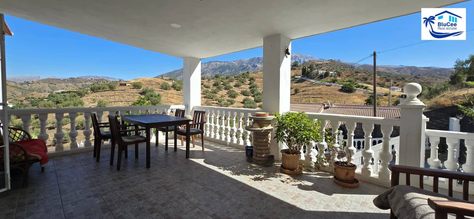 3 soverom Villa til salgs i Rubite med garasje - € 299 000 (Ref: 9203039)