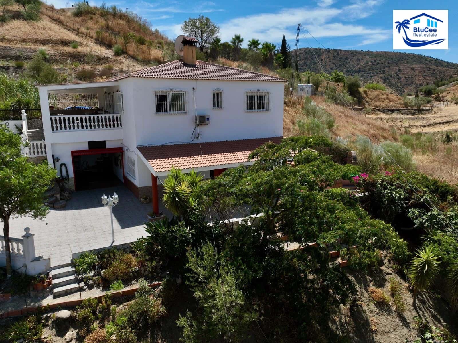 3 soverom Villa til salgs i Rubite med garasje - € 299 000 (Ref: 9203039)