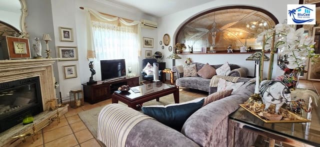 3 soverom Hus til salgs i Viñuela med svømmebasseng - € 299 000 (Ref: 9247666)