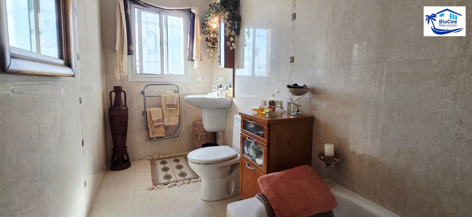 3 soverom Hus til salgs i Vinuela med svømmebasseng - € 299 000 (Ref: 9247666)