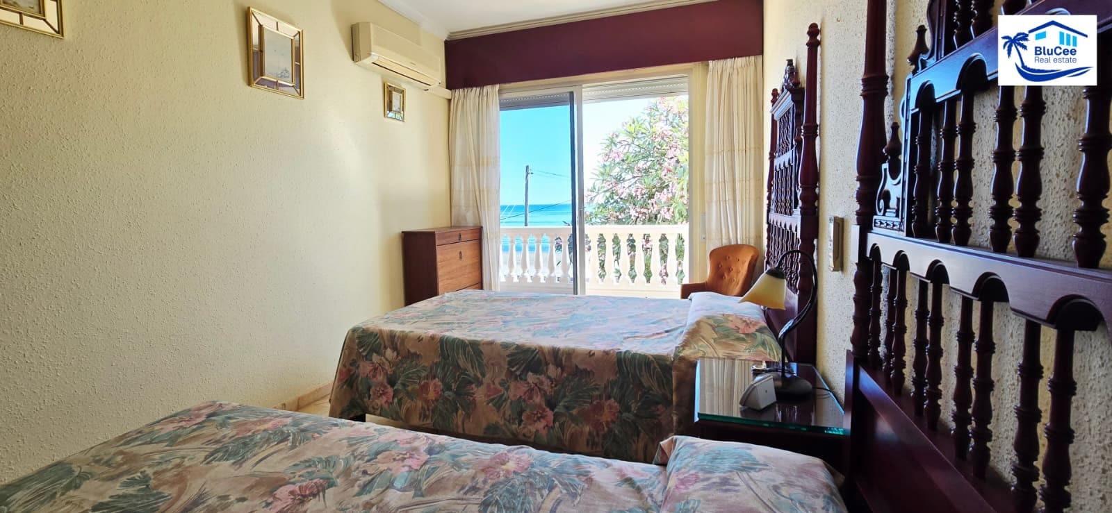 4 makuuhuone Omakotitalo myytävänä paikassa Torre de Benagalbon mukana 
autotalli - 1 300 000 € (Ref: 9247825)