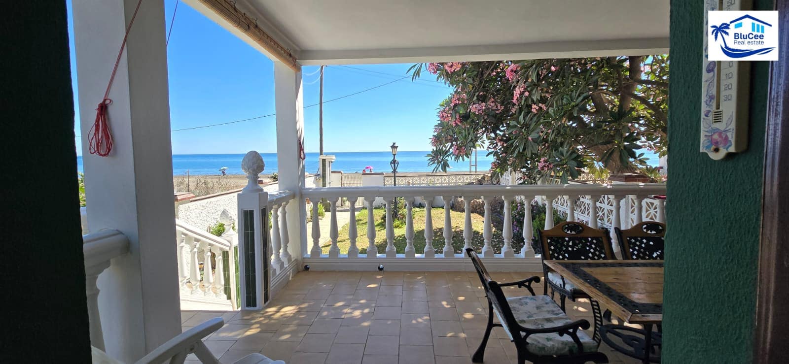 4 makuuhuone Omakotitalo myytävänä paikassa Torre de Benagalbon mukana 
autotalli - 1 300 000 € (Ref: 9247825)