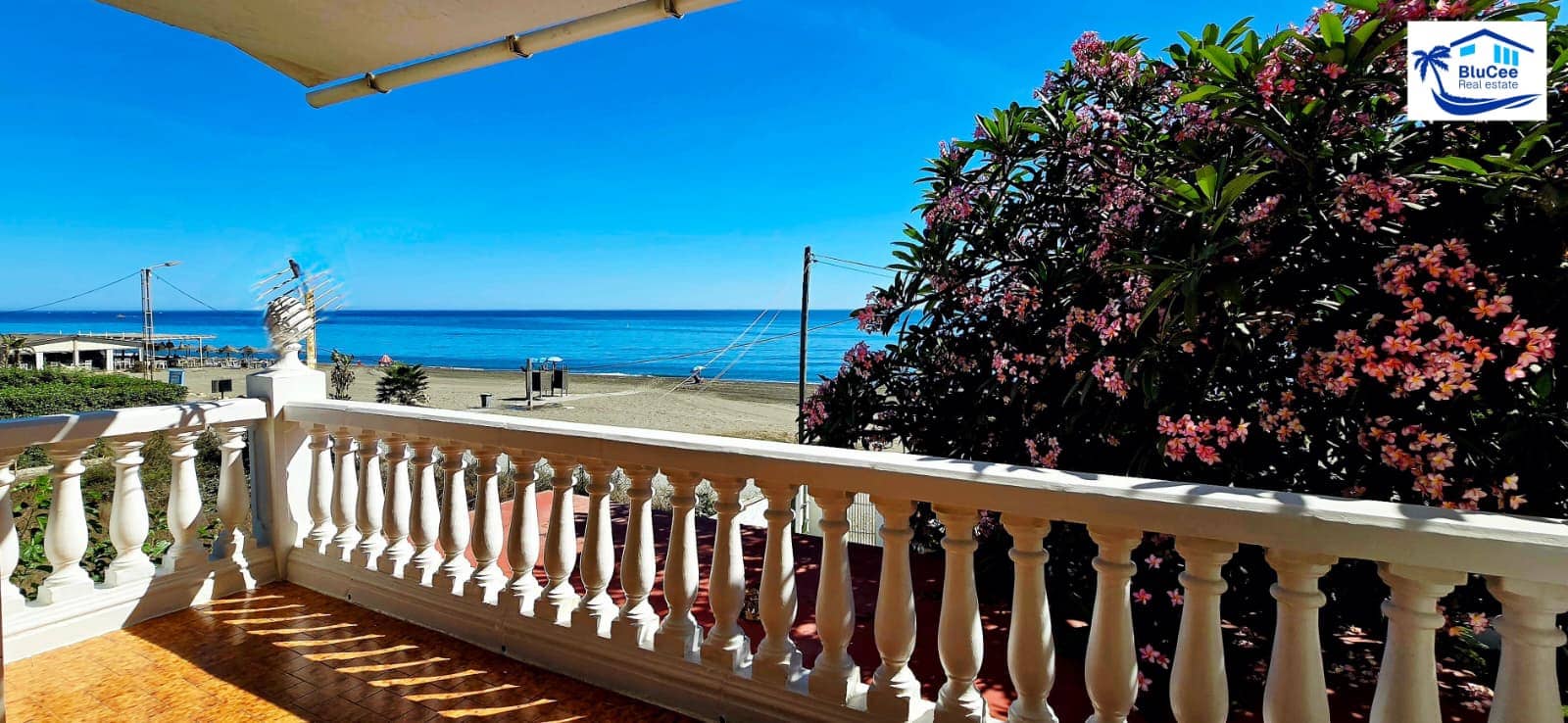 4 makuuhuone Omakotitalo myytävänä paikassa Torre de Benagalbon mukana 
autotalli - 1 300 000 € (Ref: 9247825)