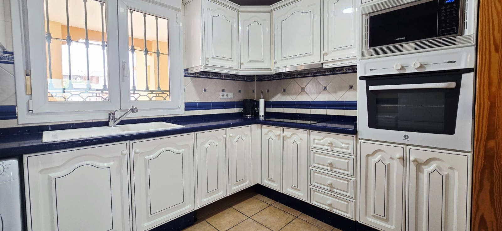 3 soveværelse Penthouse til salg i Nerja - € 570.000 (Ref: 9263292)