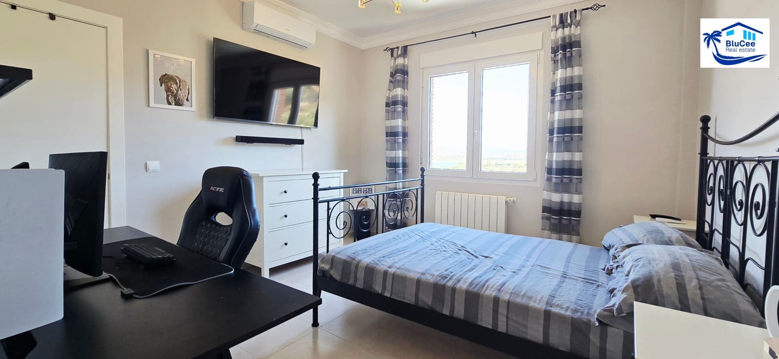 4 soverom Villa til salgs i Vinuela med svømmebasseng garasje - € 795 000 (Ref: 9283543)