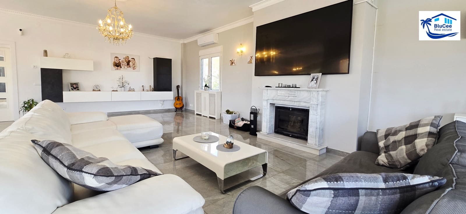 4 soverom Villa til salgs i Vinuela med svømmebasseng garasje - € 795 000 (Ref: 9283543)