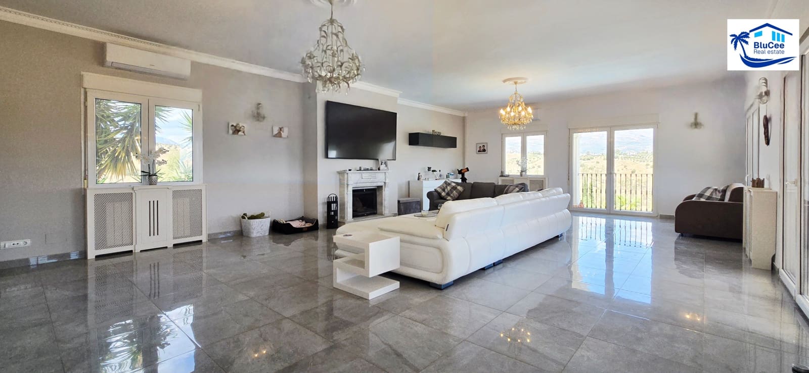 4 soverom Villa til salgs i Vinuela med svømmebasseng garasje - € 795 000 (Ref: 9283543)