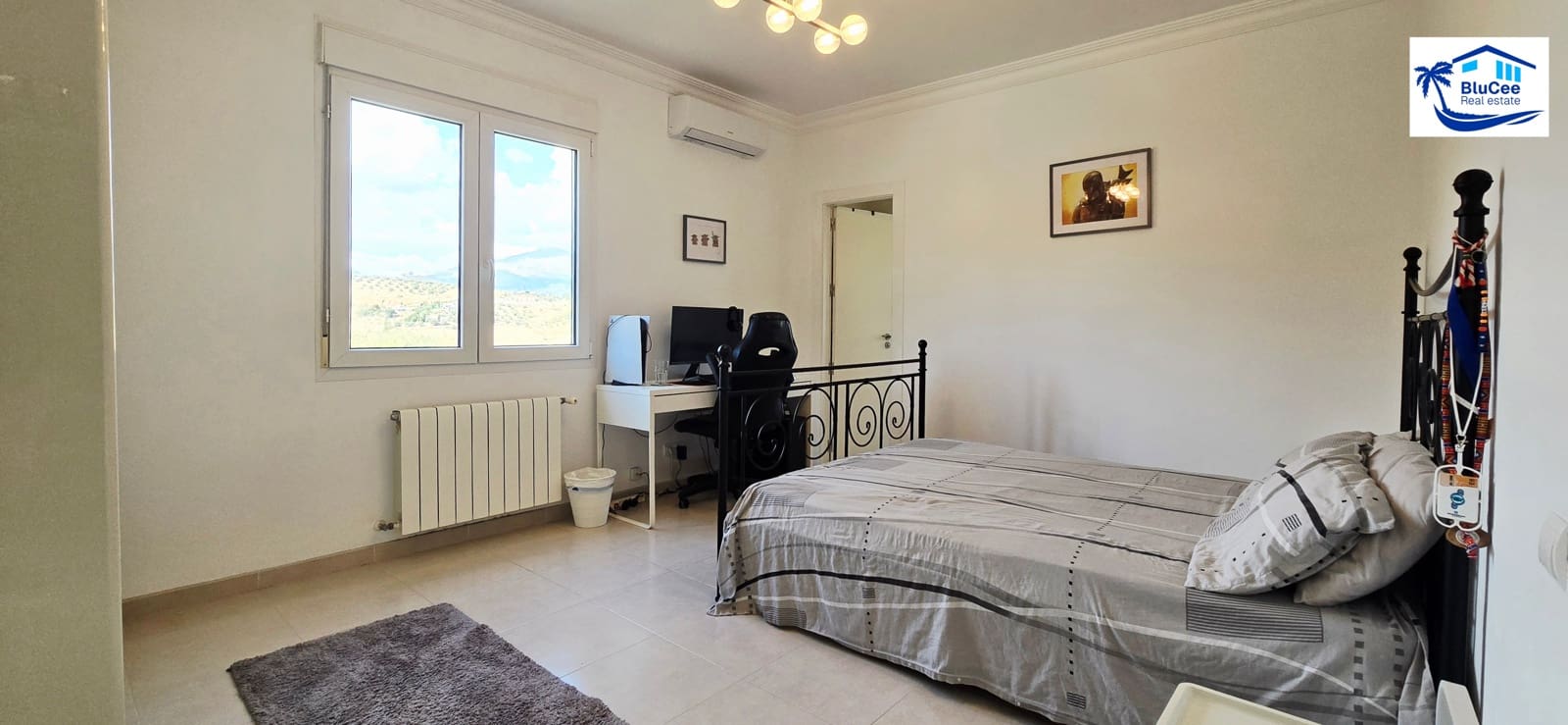 4 soverom Villa til salgs i Vinuela med svømmebasseng garasje - € 795 000 (Ref: 9283543)