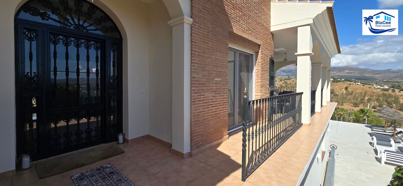 4 soverom Villa til salgs i Vinuela med svømmebasseng garasje - € 795 000 (Ref: 9283543)