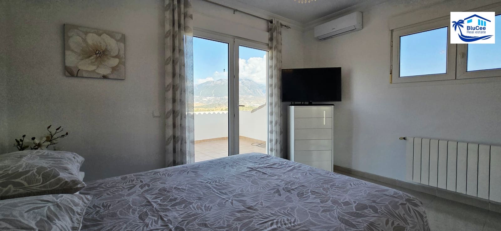 4 soverom Villa til salgs i Vinuela med svømmebasseng garasje - € 795 000 (Ref: 9283543)