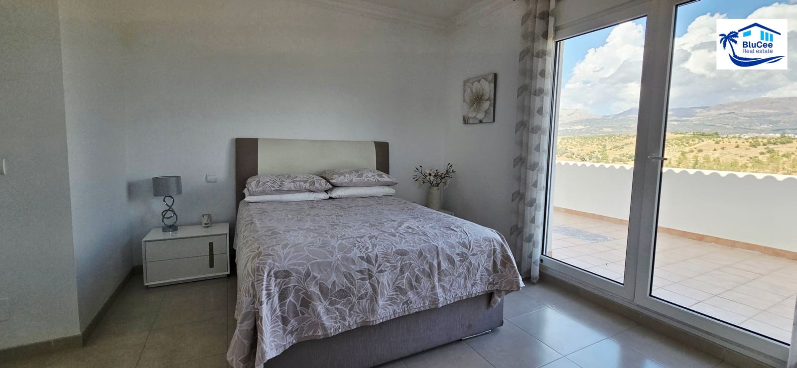 4 soverom Villa til salgs i Vinuela med svømmebasseng garasje - € 795 000 (Ref: 9283543)