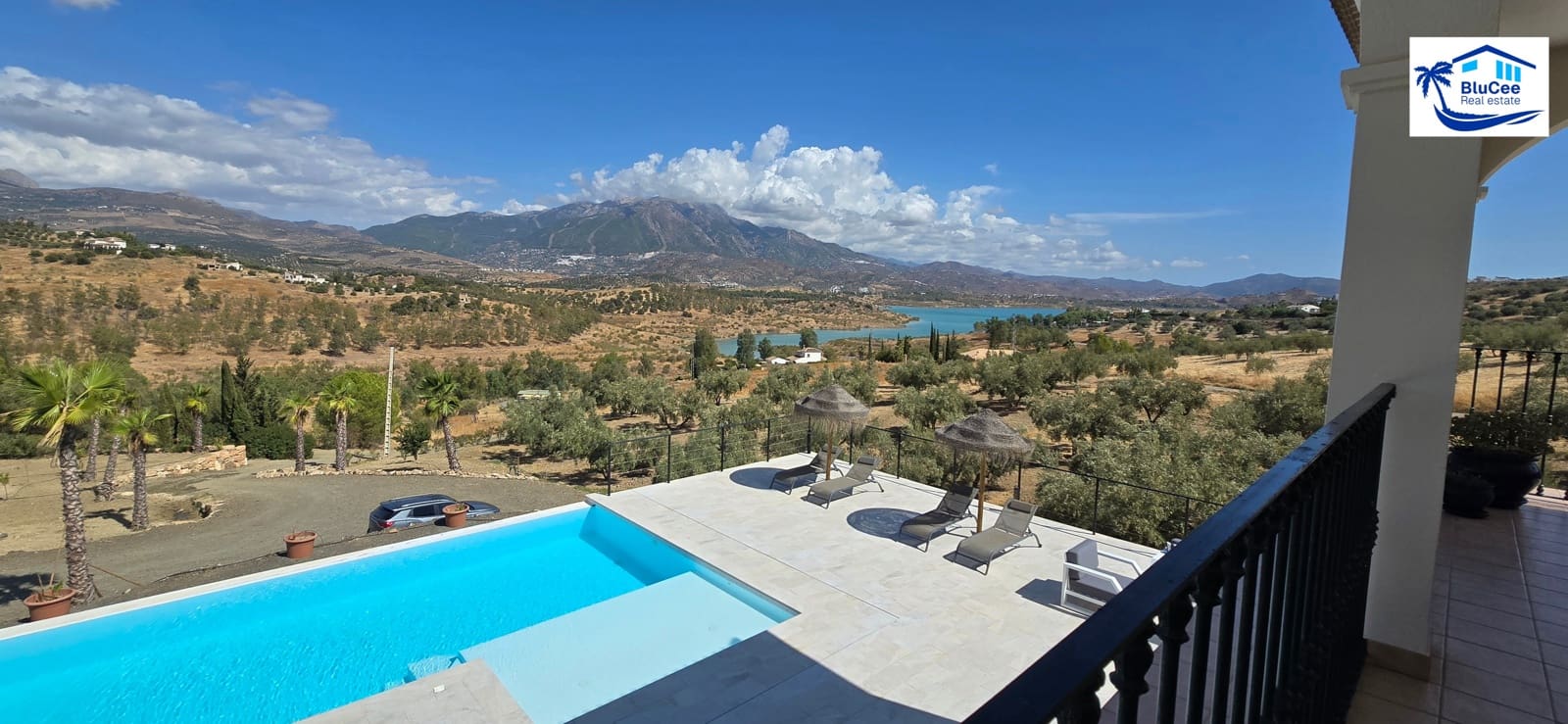 4 soverom Villa til salgs i Vinuela med svømmebasseng garasje - € 795 000 (Ref: 9283543)