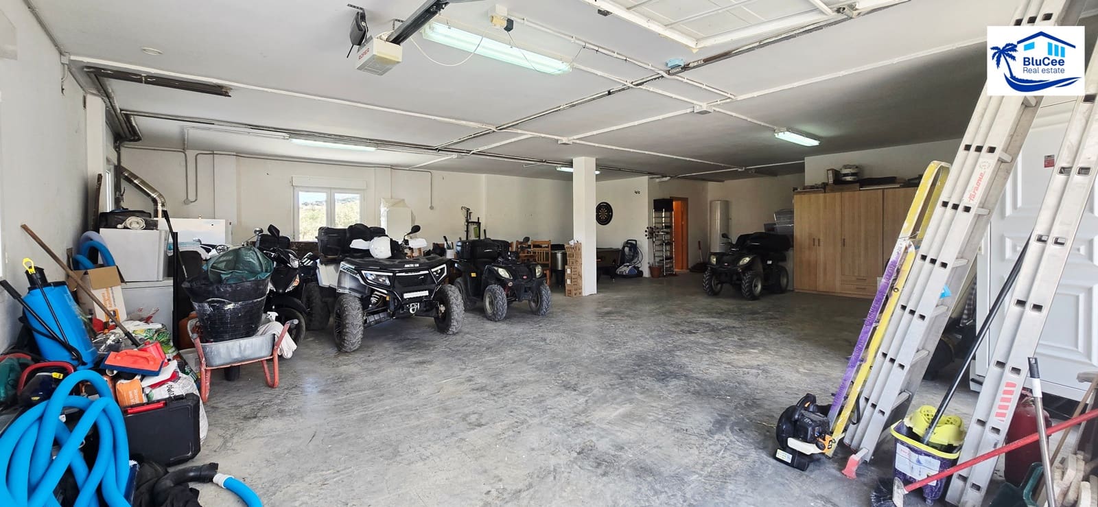 4 soverom Villa til salgs i Vinuela med svømmebasseng garasje - € 795 000 (Ref: 9283543)