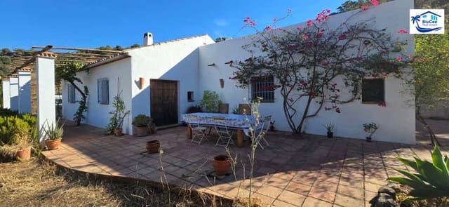 2 bedroom Finca/Country House for sale in Riogordo - € 345,000 (Ref: 9301470)
