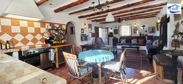 2 bedroom Finca/Country House for sale in Riogordo - € 345,000 (Ref: 9301470)