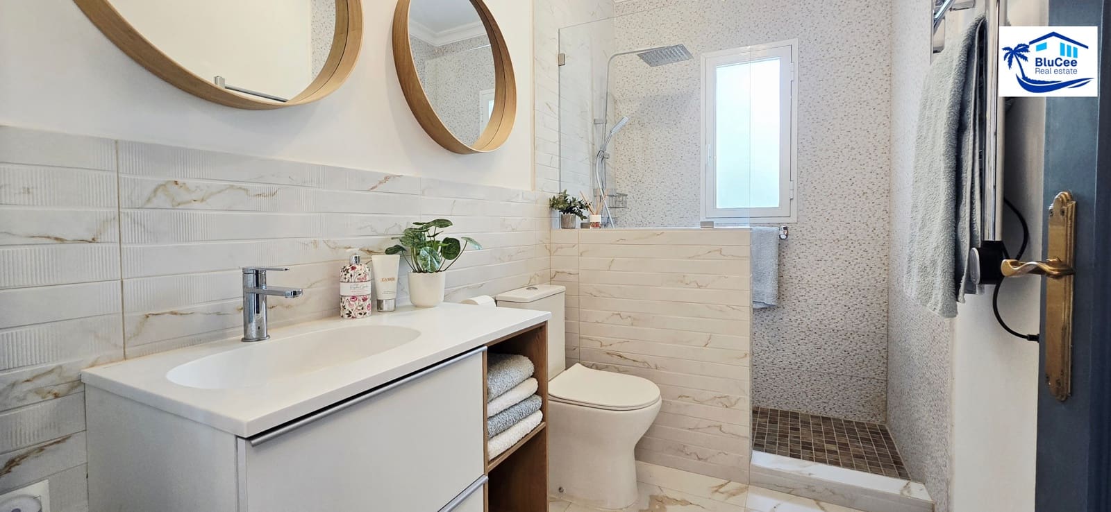 3 soveværelse Villa til salg i Vinuela med swimmingpool garage - € 349.000 (Ref: 9301920)