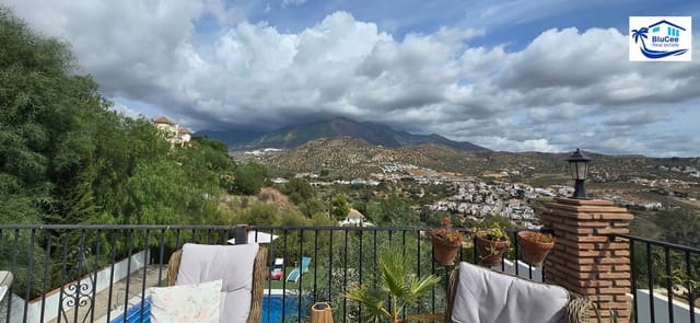 3 soveværelse Villa til salg i Viñuela med swimmingpool garage - € 349.000 (Ref: 9301920)