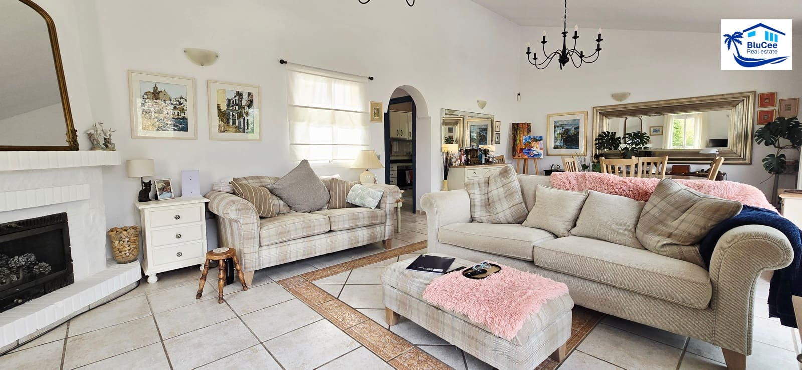 3 soveværelse Villa til salg i Vinuela med swimmingpool garage - € 349.000 (Ref: 9301920)